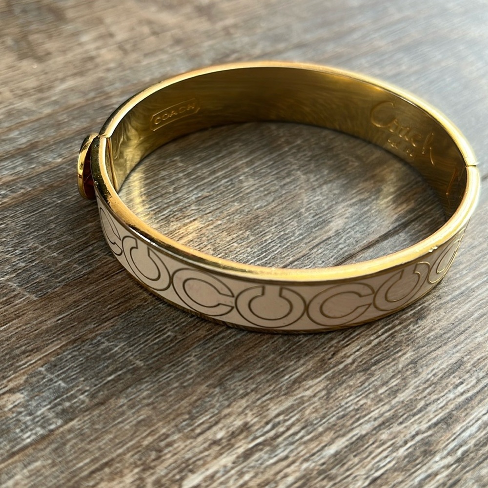 Coach bangle bracelet (white & gold)